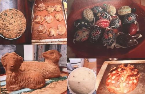 Traditional Turkish and Greek sweets on display in Istanbul Bazaar, Turkey