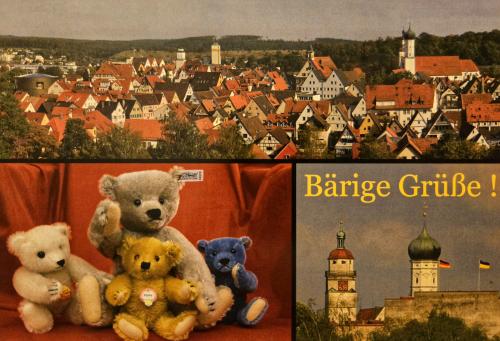 Teddy bear and teddy bear in the old town of Rothenburg ob der Tauber