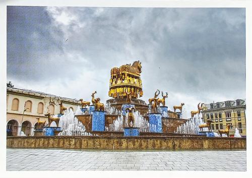 A postcard printed in the USSR shows the Fountain of the Four Seasons in St. Petersburg.