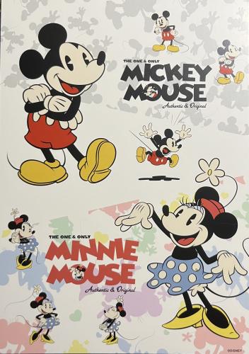Cute cartoon mouse. Vector illustration of a mouse in cartoon style.