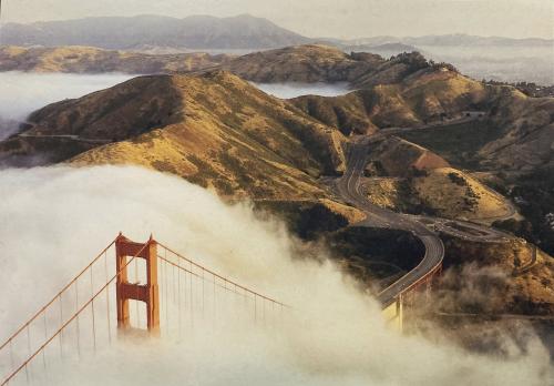 Golden Gate Bridge in morning fog, San Francisco, California, USA
